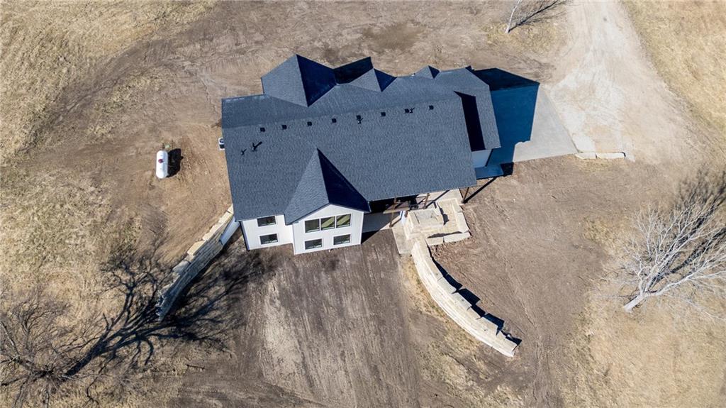 7406 Southwest Docking Road Auburn, KS 66402 - Photo 11 of 42