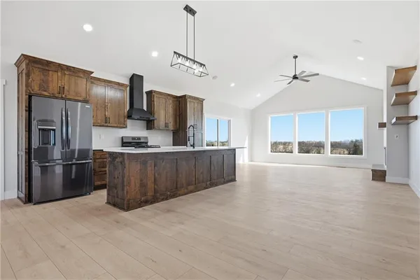 $699,999 | 7406 Southwest Docking Road, Auburn, KS 66402