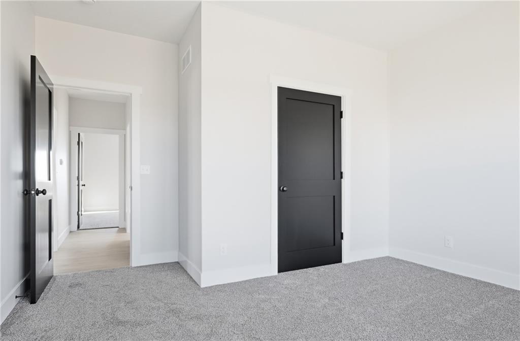 7406 Southwest Docking Road Auburn, KS 66402 - Photo 29 of 42