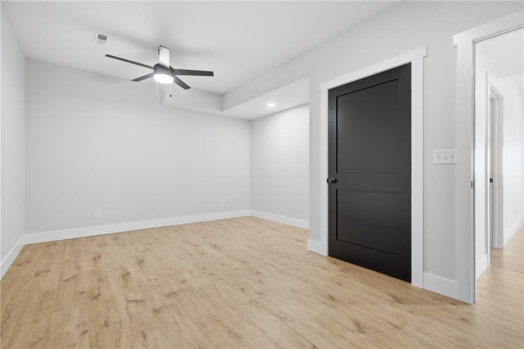 7406 Southwest Docking Road Auburn, KS 66402 - Photo 35 of 42