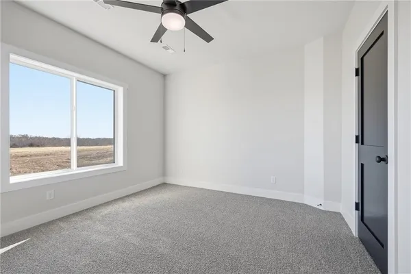 $699,999 | 7406 Southwest Docking Road, Auburn, KS 66402