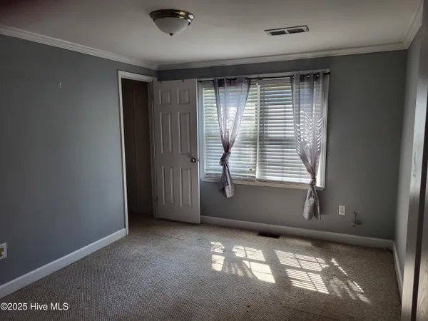 $139,000 | 267 6th Street, Aurora, NC 27806