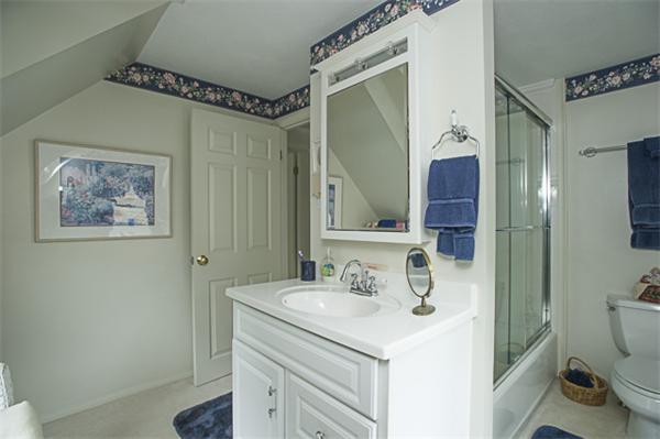 24 Casino Road Marblehead, MA 01945 - Photo 12 of 18