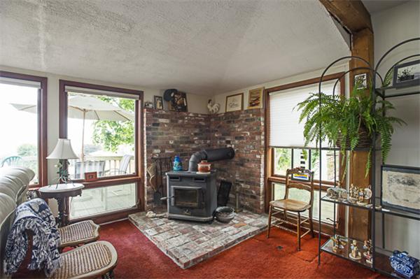 24 Casino Road Marblehead, MA 01945 - Photo 5 of 18
