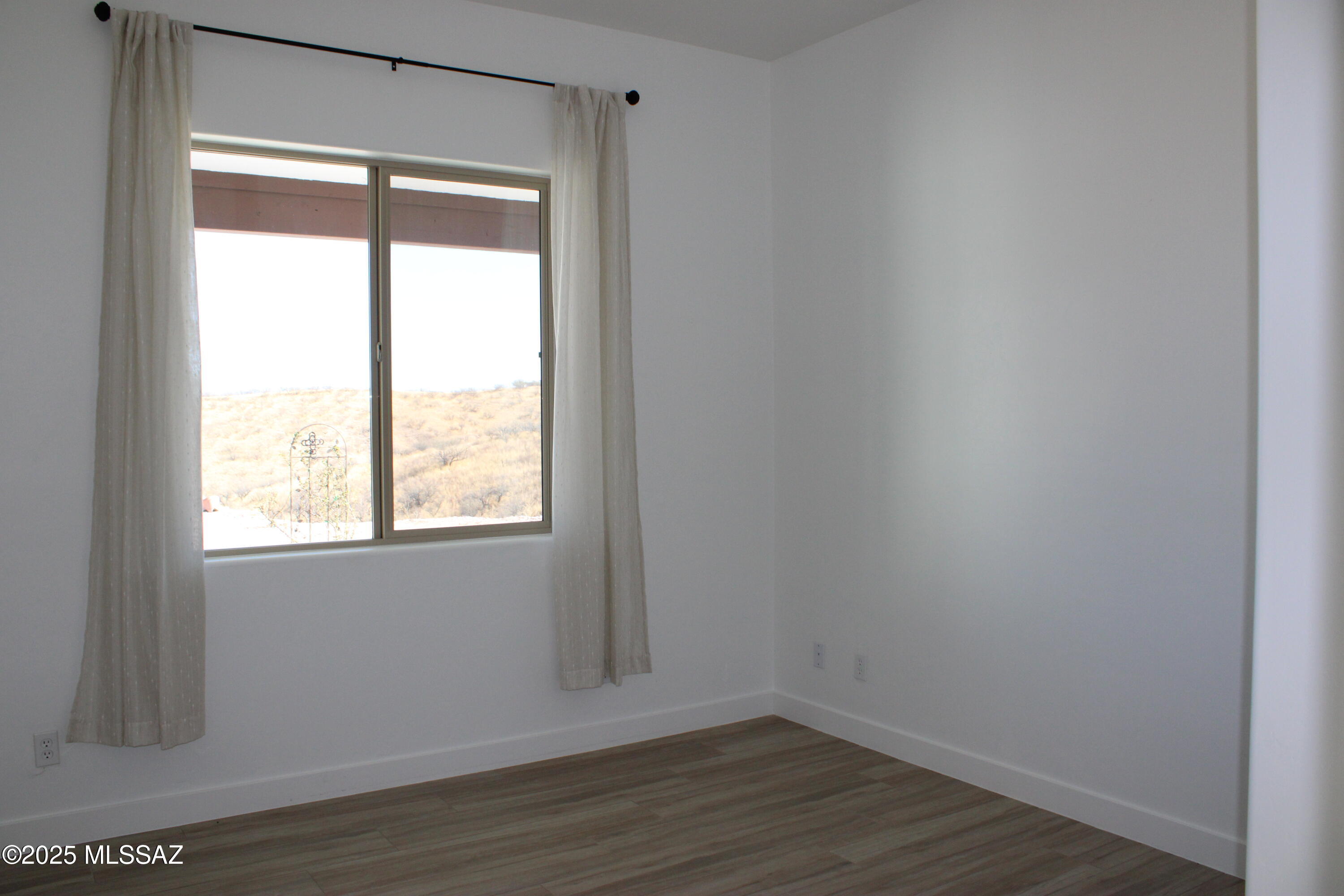 695 Calle Lukas Rio Rico, AZ 85648 - Photo 38 of 47 3rd BR with it's own full bath