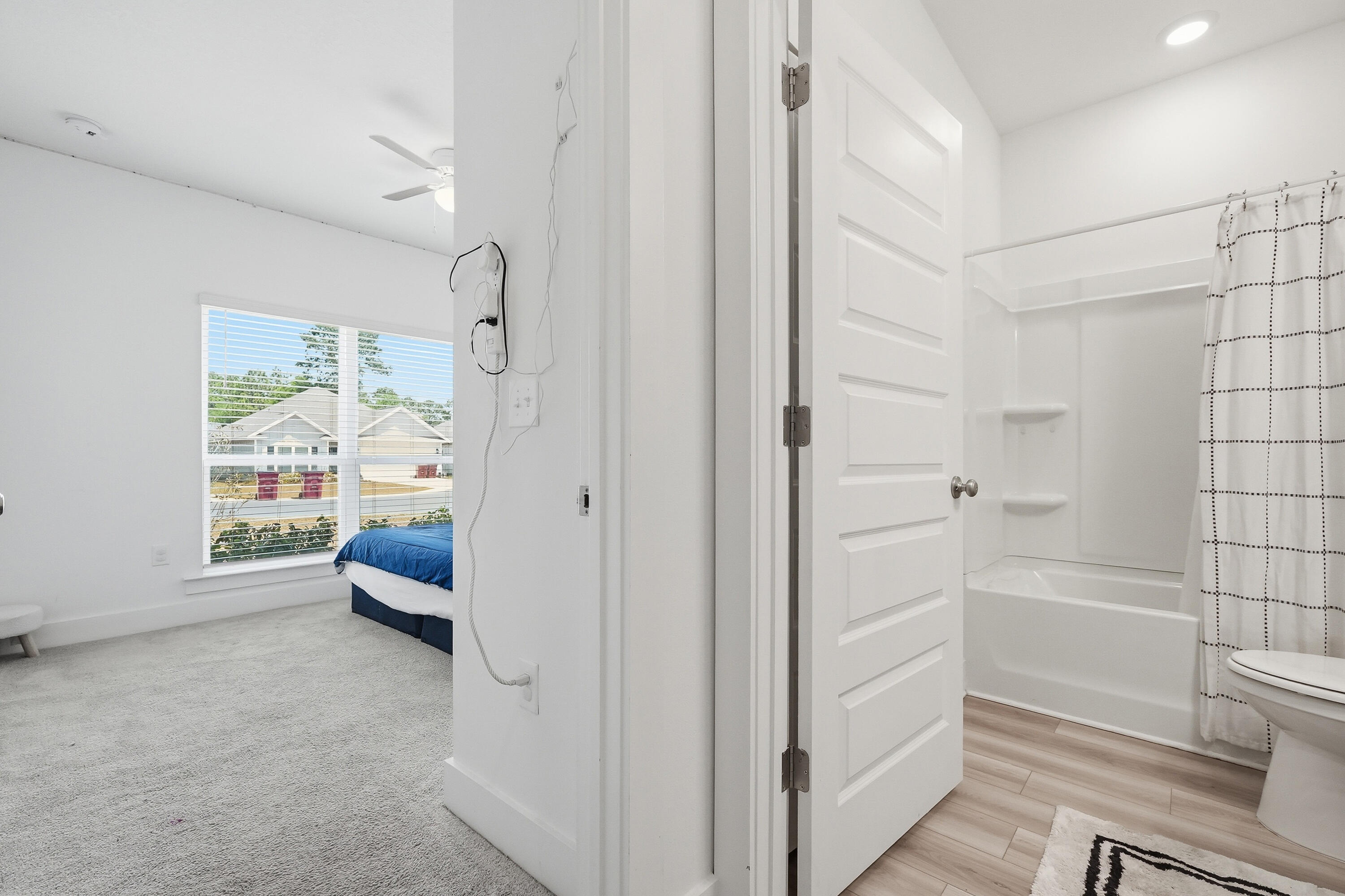 125 Blooming Cove Crestview, FL 32539 - Photo 21 of 55 a bathroom with a tub and shower
