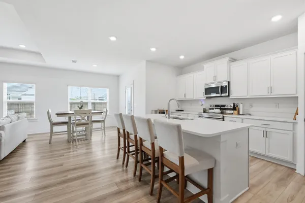 $359,900 | 125 Blooming Cove, Crestview, FL 32539