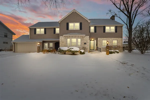 $459,900 | 128 Cottage Avenue, Fond du Lac, WI 54935