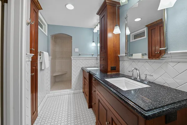 $459,900 | 128 Cottage Avenue, Fond du Lac, WI 54935