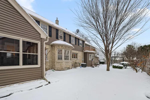 $459,900 | 128 Cottage Avenue, Fond du Lac, WI 54935