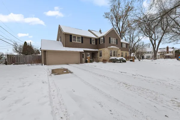 $459,900 | 128 Cottage Avenue, Fond du Lac, WI 54935
