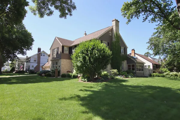 $459,900 | 128 Cottage Avenue, Fond du Lac, WI 54935