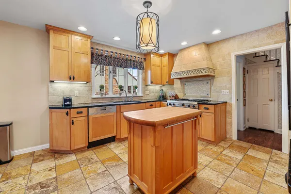 $459,900 | 128 Cottage Avenue, Fond du Lac, WI 54935