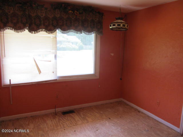 201 Stratford Road Havelock, NC 28532 - Photo 20 of 27 Bedroom 4 View 1