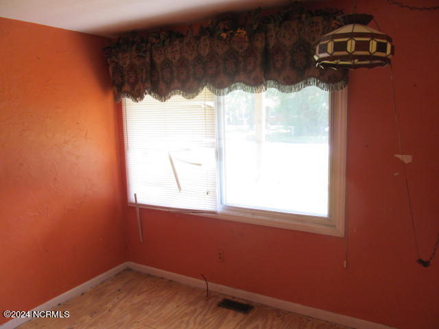 201 Stratford Road Havelock, NC 28532 - Photo 21 of 27 Bedroom 4 View 2