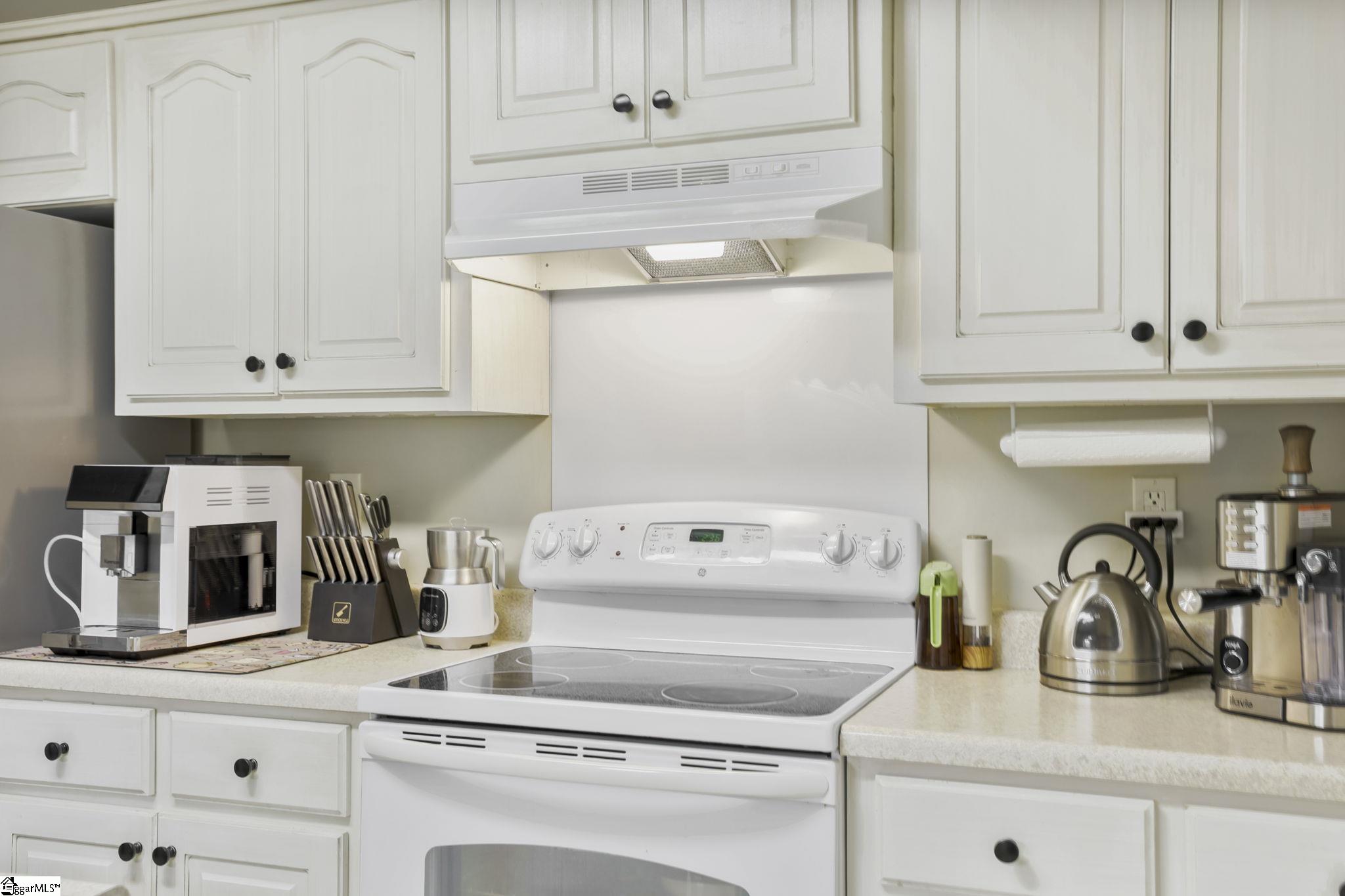 665 Holly Springs Road Lyman, SC 29365 - Photo 13 of 38