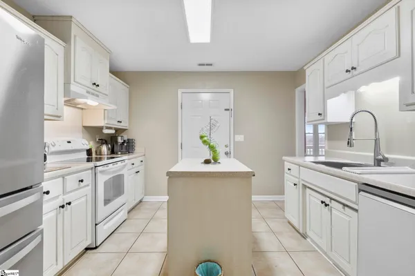 $321,900 | 665 Holly Springs Road, Lyman, SC 29365