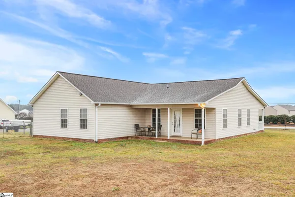 $321,900 | 665 Holly Springs Road, Lyman, SC 29365