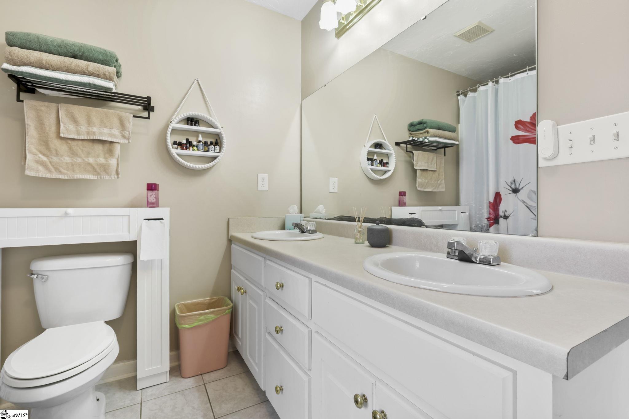 665 Holly Springs Road Lyman, SC 29365 - Photo 23 of 38