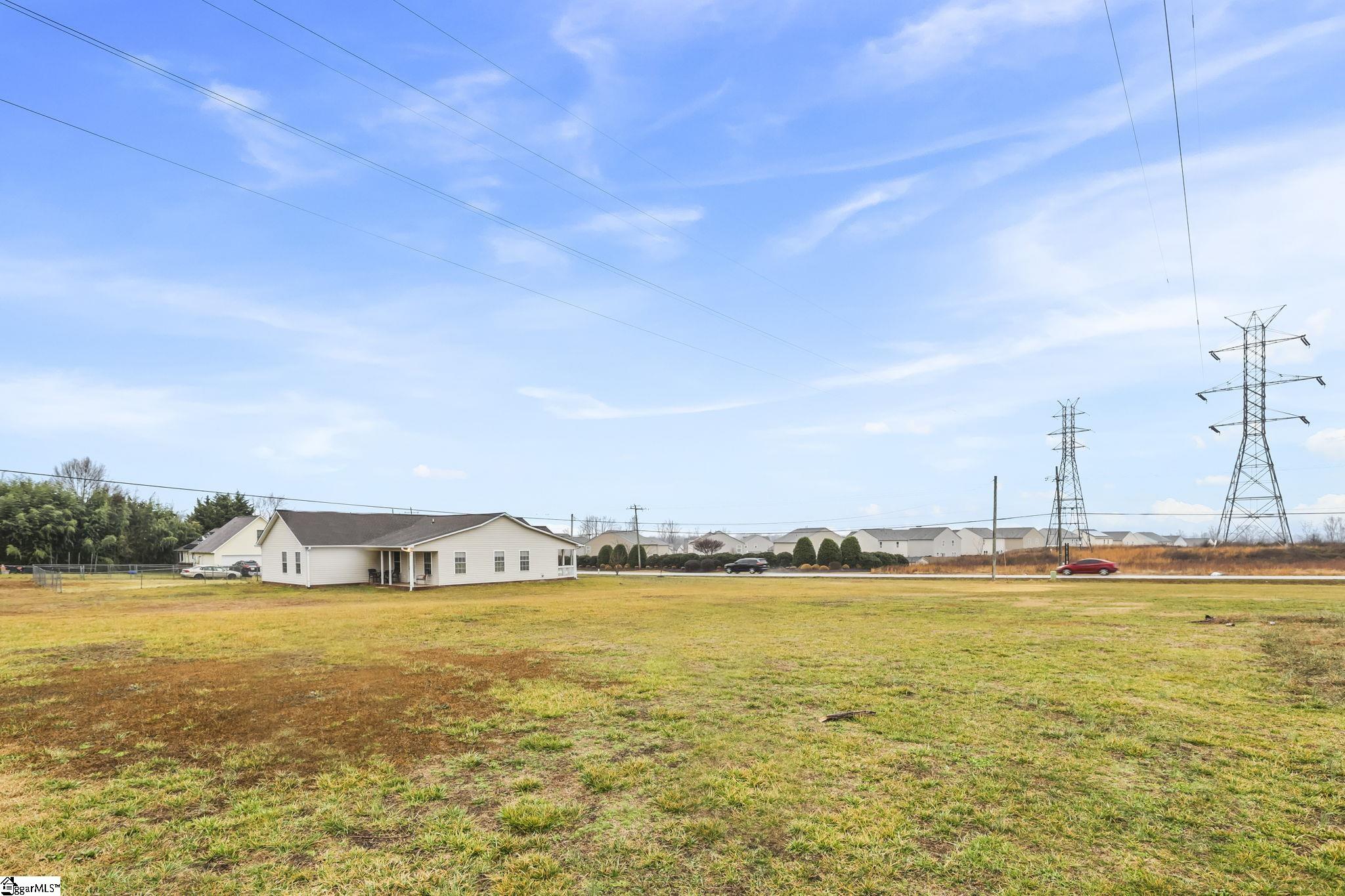 665 Holly Springs Road Lyman, SC 29365 - Photo 3 of 38