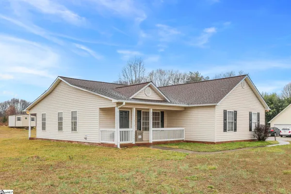 $321,900 | 665 Holly Springs Road, Lyman, SC 29365