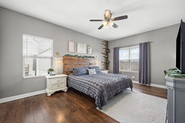 $288,000 | 1962 Rena Lane, Yorkville, IL 60560