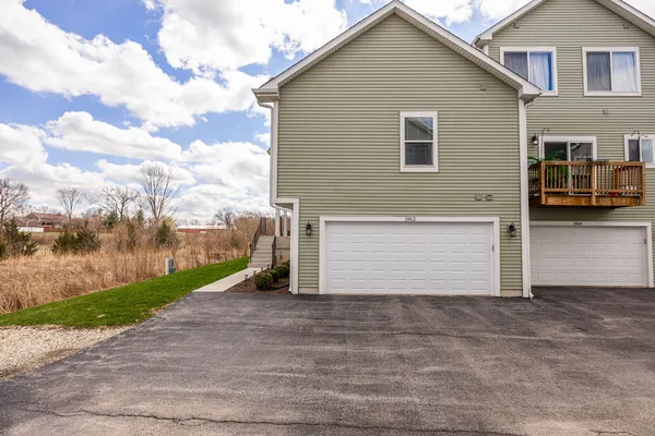 $288,000 | 1962 Rena Lane, Yorkville, IL 60560