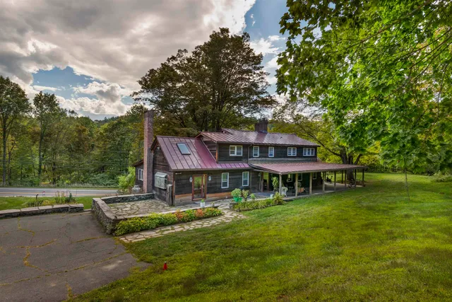 $585,000 | 46 Runnals Road, Hartford, VT 05001