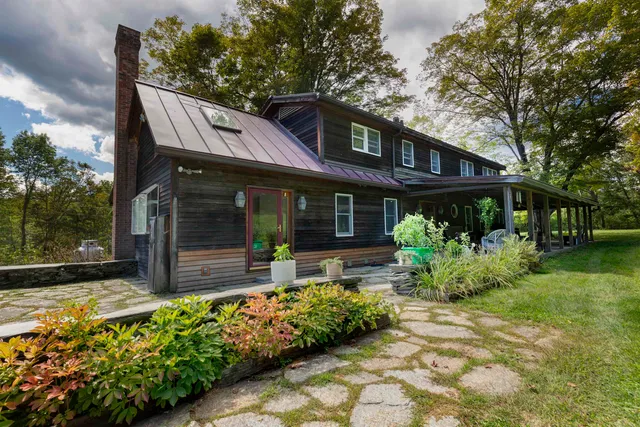 $585,000 | 46 Runnals Road, Hartford, VT 05001