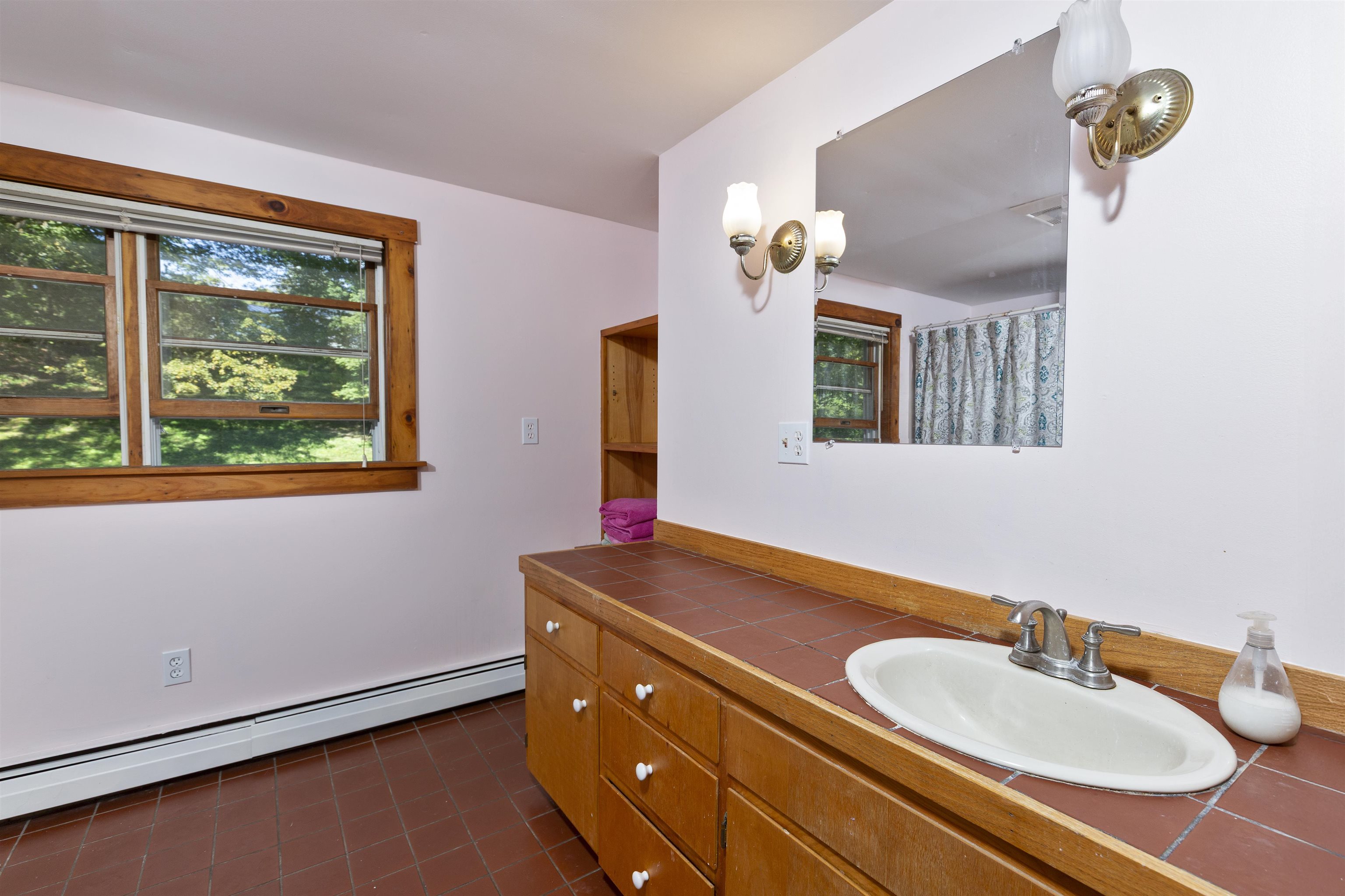 46 Runnals Road Hartford, VT 05001 - Photo 30 of 37