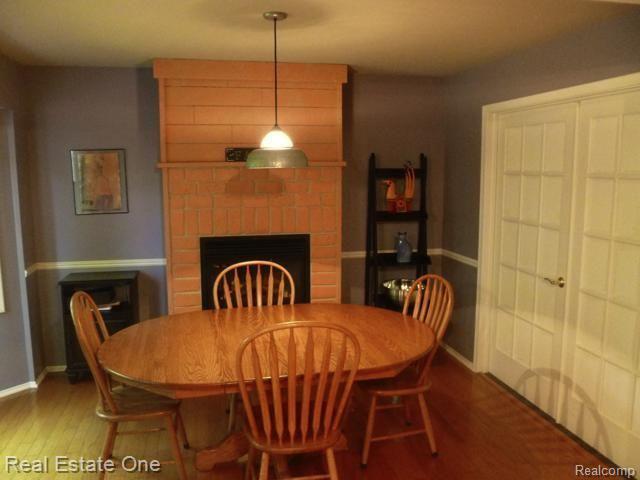 541 Ridgewood Road Rochester, MI 48306 - Photo 6 of 24 dining_fireplace