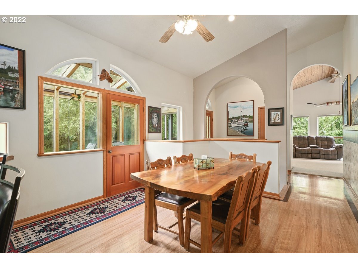 37275 Jenck Road Cloverdale, OR 97112 - Photo 13 of 32