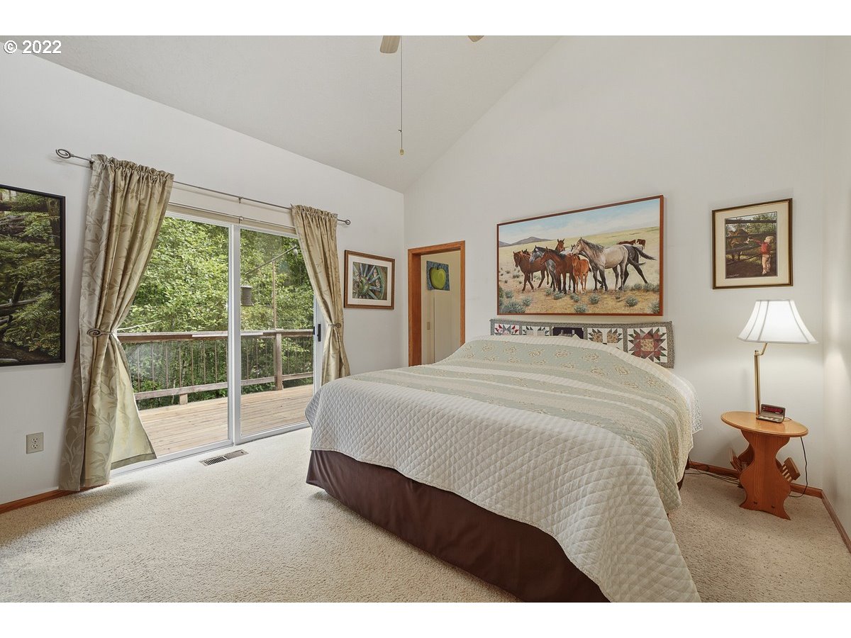 37275 Jenck Road Cloverdale, OR 97112 - Photo 16 of 32