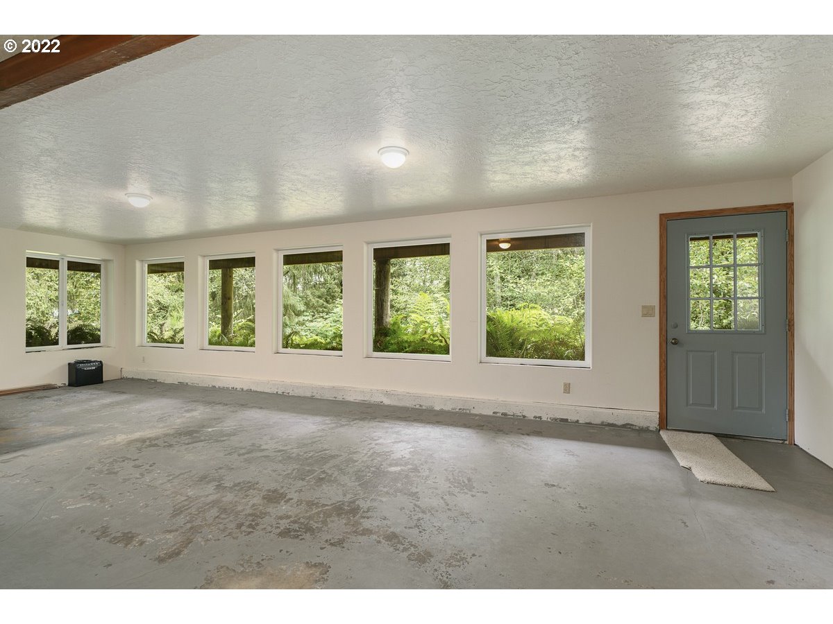 37275 Jenck Road Cloverdale, OR 97112 - Photo 23 of 32