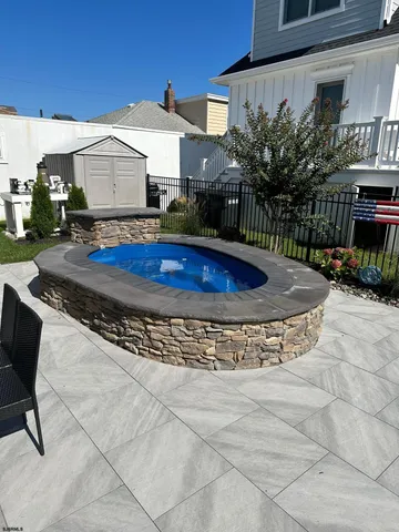 a view of a house with entertaining space