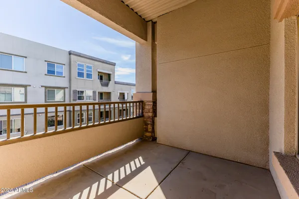 $300,000 | 5450 East Deer Valley Drive, Unit 3019, Phoenix, AZ 85054