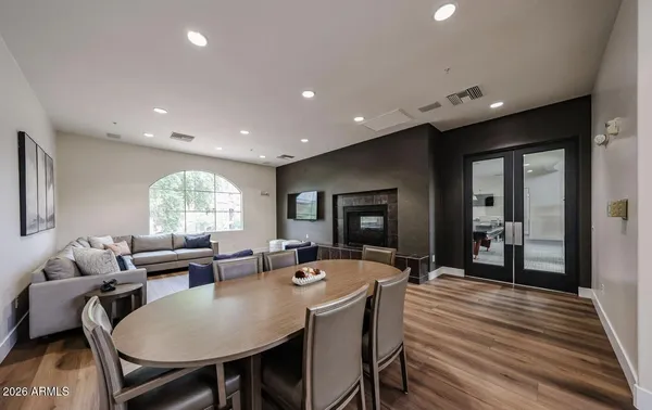 $300,000 | 5450 East Deer Valley Drive, Unit 3019, Phoenix, AZ 85054