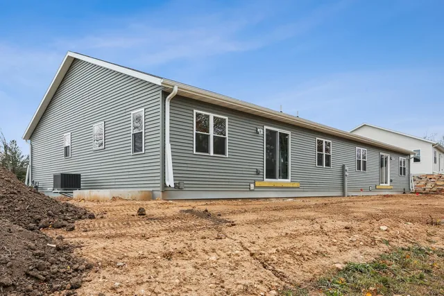 $268,500 | 128 Evergreen Lane, Chilton, WI 53014