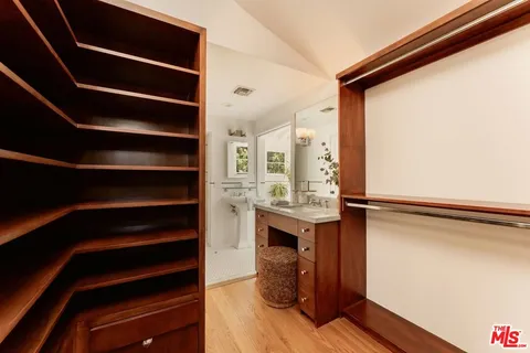 $3,999,000 | 12229 Dunoon Lane, Los Angeles, CA 90049