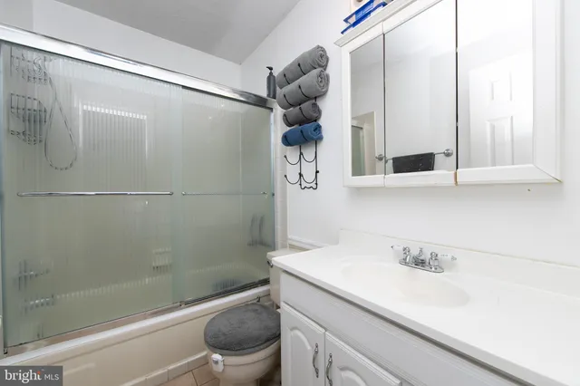 $386,900 | 14 Fawnhollow Court, Medford, NJ 08055