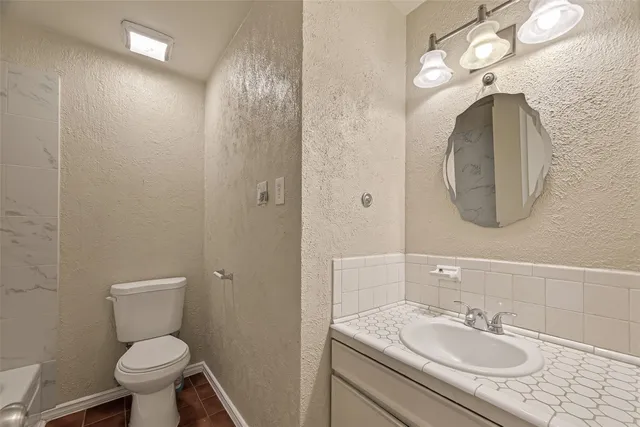 $1,500 | 1211 Helms Road, Houston, TX 77088