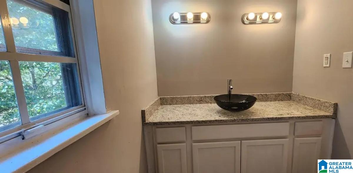 1011 Dodd Drive Southwest Decatur, AL 35601 - Photo 12 of 14