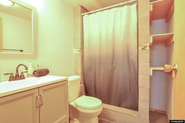 $415,000 | 105 Zuni Court, Evanston, WY 82930