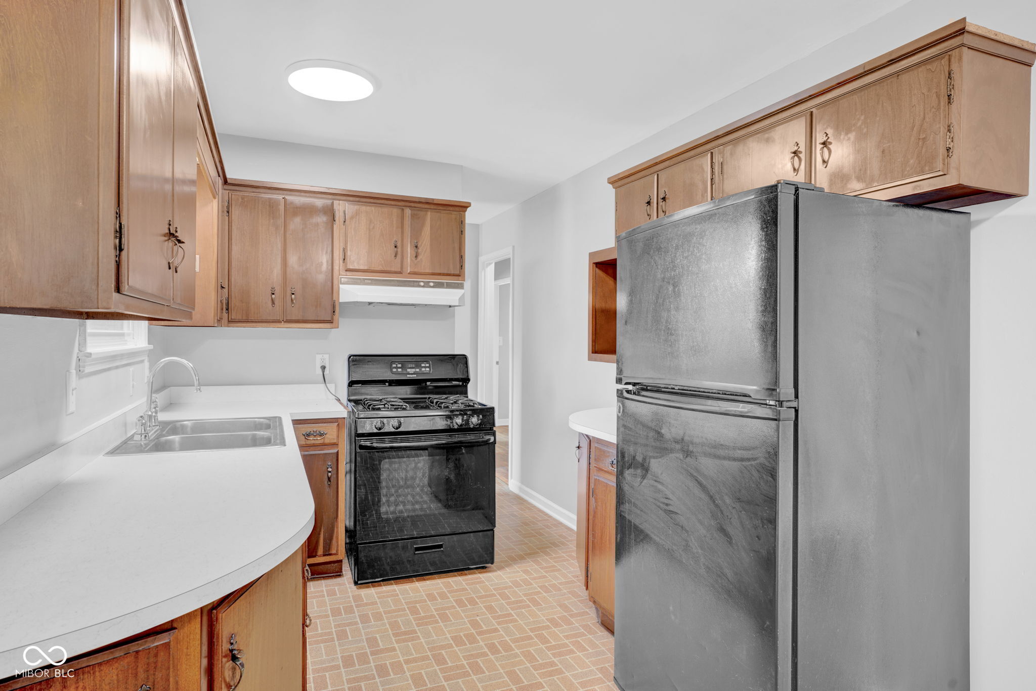 2019 19th Street Columbus, IN 47201 - Photo 7 of 22
