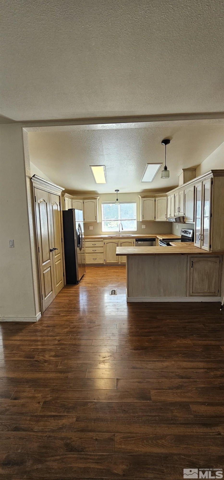 306 Gendron Road West Round Mountain, NV 89045 - Photo 21 of 35 Photo 21