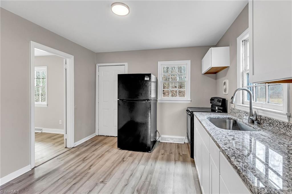 1922 Cedrow Drive High Point, NC 27260 - Photo 2 of 13