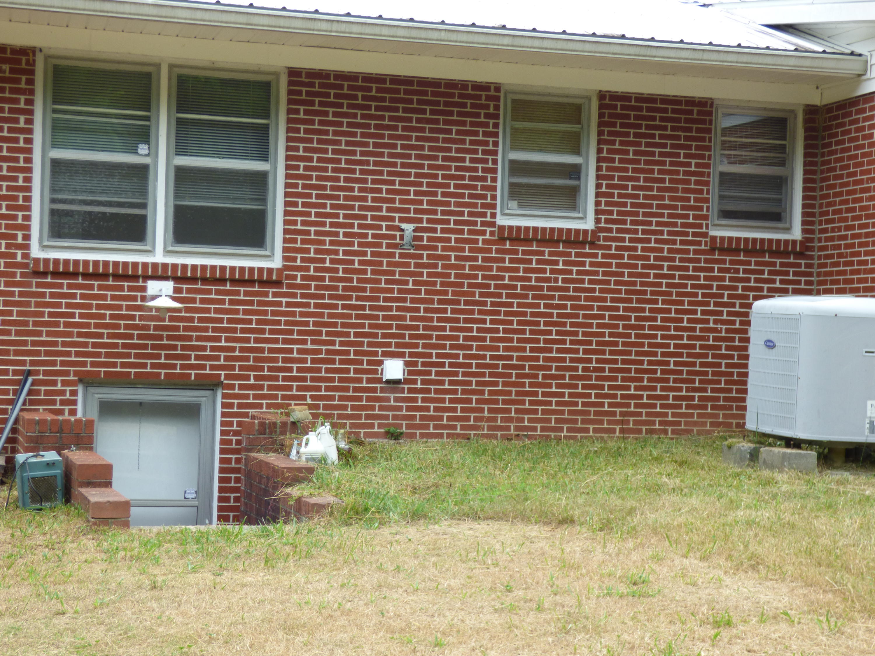 1100 Randolph Road Crossville, TN 38571 - Photo 30 of 32 P1040957