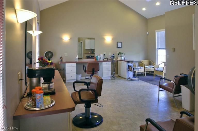 7875 Murray Ridge Road Elyria, OH 44035 - Photo 22 of 25 Seperate salon with half bath and laundry --- could be an excellent in-law suite.