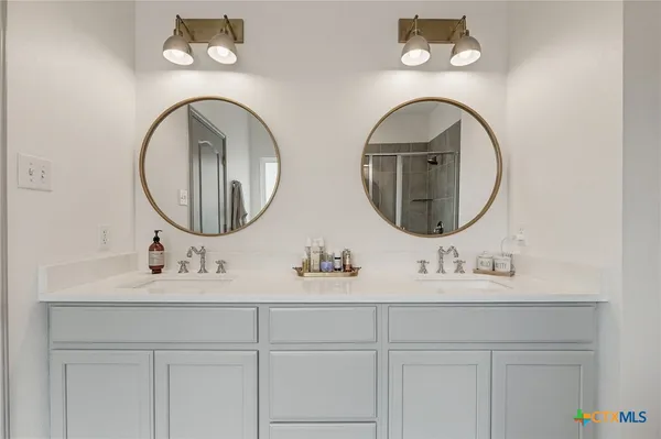 a view of a house with a yard and deck