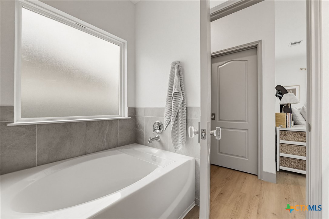 5403 Friars Loop Temple, TX 76502 - Photo 27 of 48